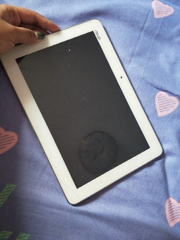 Asus 華碩 Z8S美版P00J電信4G 7.9寸八核平板 Asus 華碩 Z8S美版P00J電信4G 7.9寸八核平板